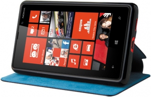 Чехол для Nokia Lumia 820 Viva Madrid Sabio Flex Black